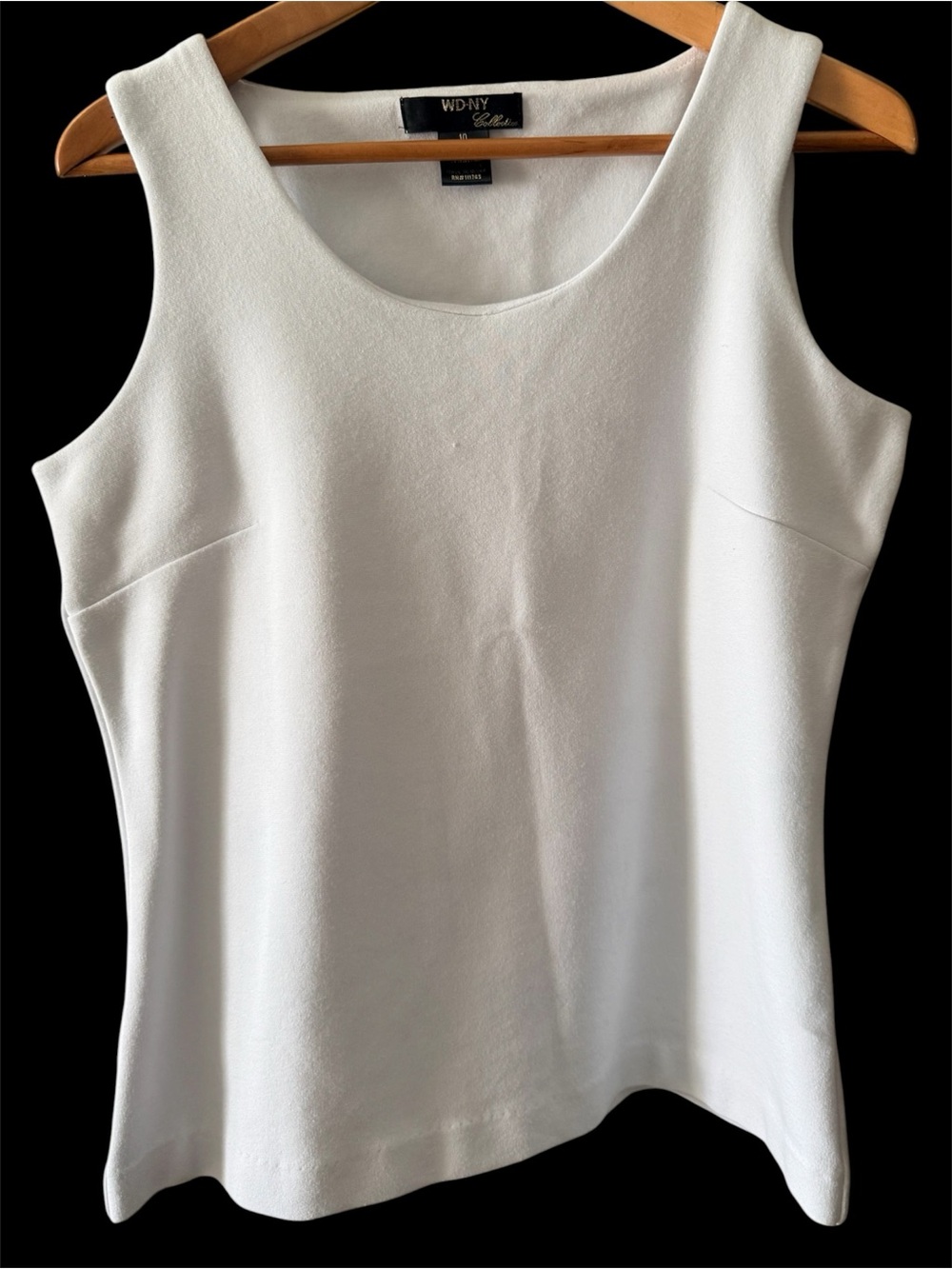WD.NY White Scoop Neck Sleeveless Tank